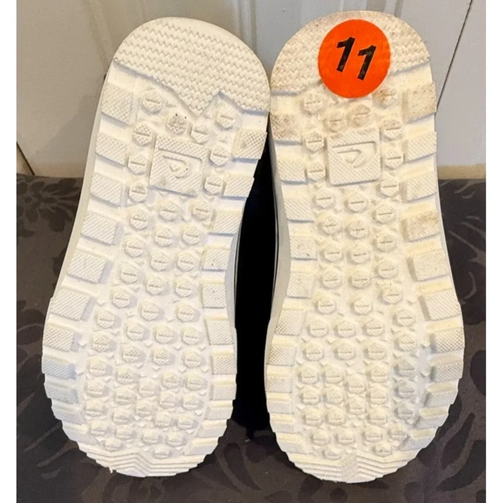 Quiksilver Sub Zero Hi Youth 11 Black White Winter Snow Boots 3M Thinsulate